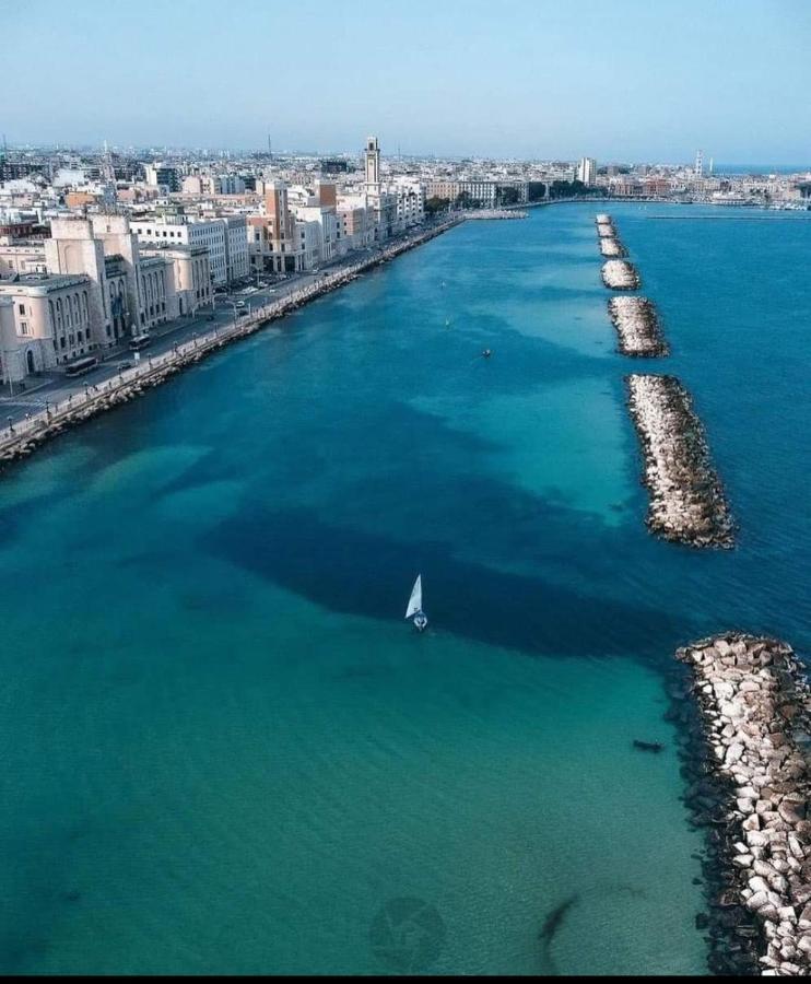 Casa Fronte Del Porto Leilighet Bari Eksteriør bilde